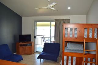 Coast and Country Cabin 4 - - 2