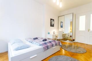 Luxury on Andrássy Avenue - A7 - Budapest - 4
