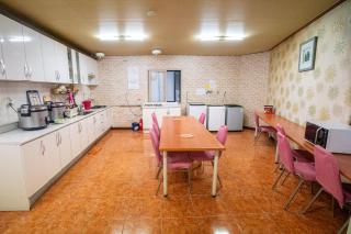 Jangwon Livingtel & Guesthouse - Daegu - 8