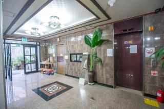 Jangwon Livingtel & Guesthouse - Daegu - 4
