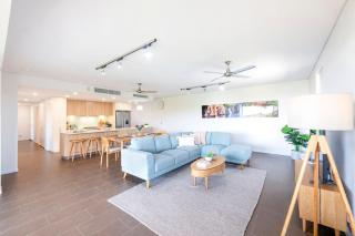 Waterfront Bliss - Explore Darwin's Premier Location - 6
