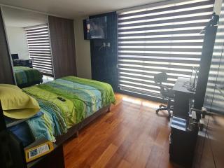 departamento de 2 dormitorios calacoto entre calle 9 y 10 - La Paz - 1