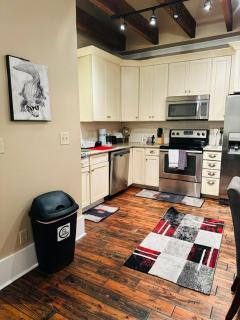 Downtown Beignet Bungalow - New Orleans - 3