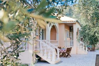 Private Villa at the beach - Halikounas - 0