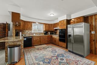 Charming Home Near Target and Parks 2 Bathrooms - 2