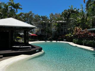 Serenity style and space in tropical surrounds - Noosaville - 8