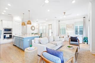 Prominence Seaclusion by Stay on 30A- Pool, Bikes, Golf Cart - Inlet Beach - 1