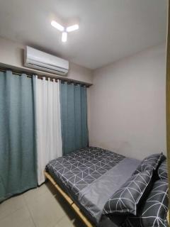 1BEDROOM FACING POOL in SHORE RESIDENCES near MOA - 3