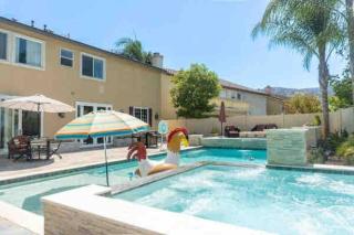 Evonvale Dream! Big Heated pool, jacuzzi seats 16! - Corona - 2