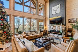 Rainbow Falls Lodge - 3