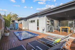 Mingalar - Cowes - 0