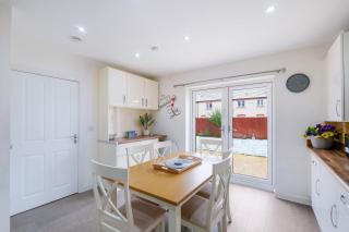 Bicester Village 6 Bedroom 3 Bathroom House - Bicester - 6