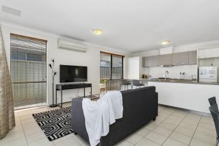 Coolbellup Comfort - Entire house - - 7