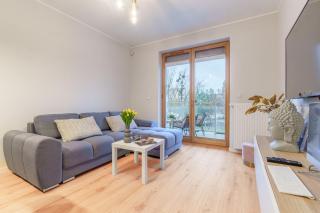 Piękny Apartament Bobrowiecka z balkonem - 9