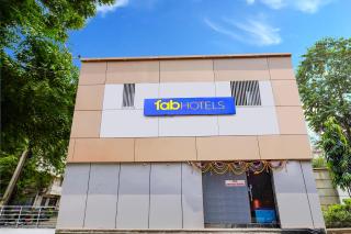 FabExpress The United - Nr Mumbai International Airport - Mumbai - 0