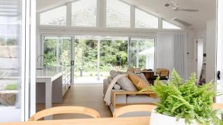 Resort Style Living With Pool, Tennis Court and Beach - Avoca Beach - 7