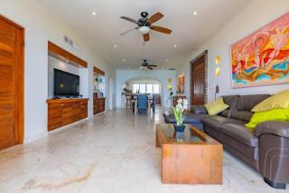 SEA-FRONT VILLA, Isla Mujeres! Stunning Sea Views! - Isla Mujeres - 6