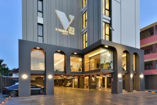 V32 Hotel - Ban Song Krathiam - 9