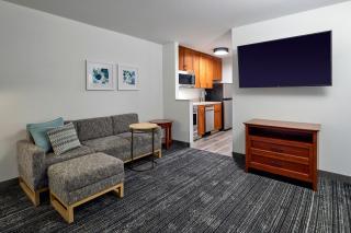 TownePlace Suites Medford - Medford - 6