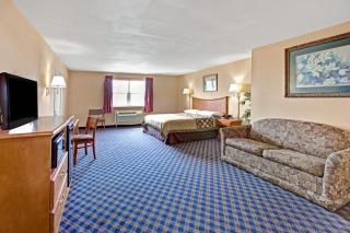 Super 8 by Wyndham Arlington Near AT&T Stadium - 9