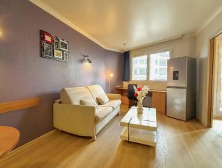 Appartement 2P Balcon proche La Defense Arena Parking Gratuit - Courbevoie - 0