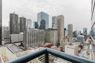 Blueground River North balcony pool nr Pier CHI-1142 - 6