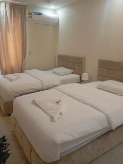 Jawharat Misfat Alabriyyn - 4