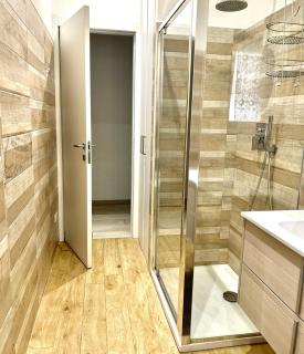 Lovely 2 room apartment with small garden - Milão - 7