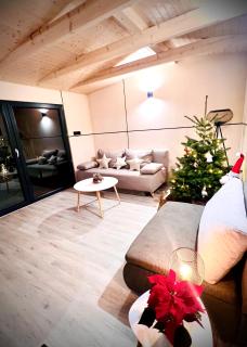 Domček pod Vežami s vírivkou a krbom, priamo pri Skibuse do Jasnej - 5