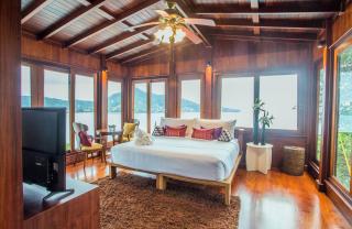 Villa Amara - Luxury Infinity Pool Villa with Sea view - 4