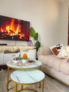 Entire place with free parking and WiFi - Dar es Salaam - 2