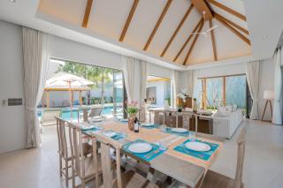 Spacious 4BR Private 15m Pool Villa Anchan V10 in Gated Residence - Ban Phru Champa - 6