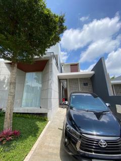 Villa Nawasena Batu - 9