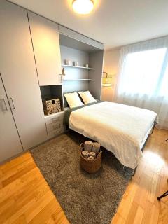 Bijou Serene klitzekleine Wohnung mit Seeblick - 9