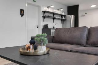 Spacious 3Bedroom Apartment on Rainbow Street - Reykjavík - 0