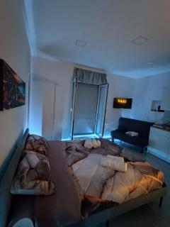 Bro and sis house - Napels - 0