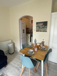 NEW Dudley View, Ventnor Sea Front and Town - - 8