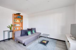 Lovely 2 BR Flat with balcony near the city centre - 0