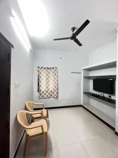 Green Minion Home stay - 1