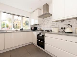 Pass the Keys Cute 2-Bedroom House Greenwich Park O2 - London - 1