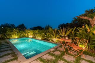 La Zorita, Luxurious 3 BHK with Private Pool, 10 mins from Anjuna Beach, Kitchen, Security, Terrace, Patio & Wifi - 9