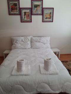 Romantic-1 bedroom apartment - 2