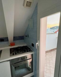 Appartamento sul mare con box auto - 2