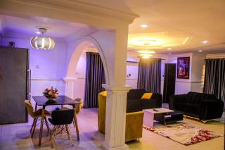 2 Bed Apt - Pool, Wi-fi,24hrs Power,ps4 - Lagos - 3
