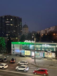 Nocturne Apartment - Chişinău - 8
