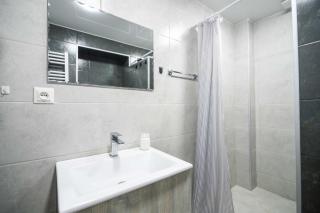 Cozy 1BR Apt in Batumi - By Wehost - Batoemi - 1