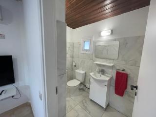 Cosy Refurbished Apt City Centre - Limassol - 8