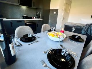PrimeTime Suite für 4 mit Küche, WIFI und Parkplatz - - 6