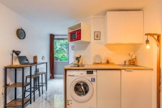 Le petit studio du stadium avec parking gratuit - 4