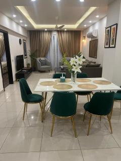 Elysium Service Apartments - Islamabad - 8